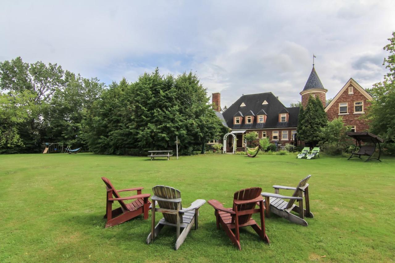 Chateau Murdock Gite Et Esthetique 1950 แซเกอเนย์ ภายนอก รูปภาพ